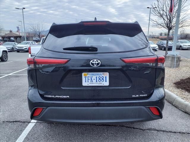 2022 Toyota Highlander XLE