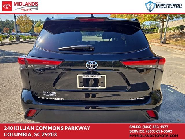 2022 Toyota Highlander XLE