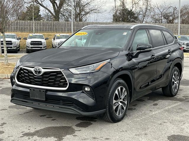 2022 Toyota Highlander XLE