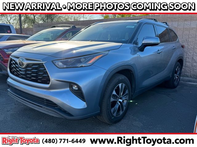 2022 Toyota Highlander XLE