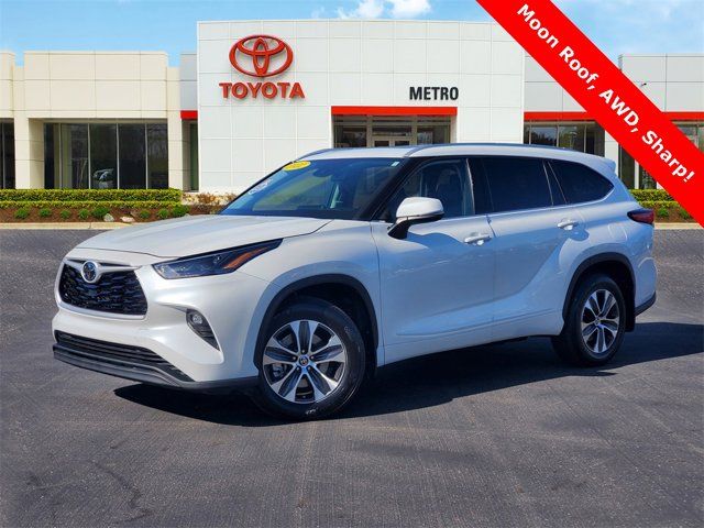 2022 Toyota Highlander XLE