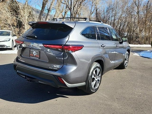 2022 Toyota Highlander XLE