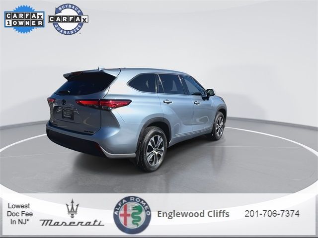 2022 Toyota Highlander XLE