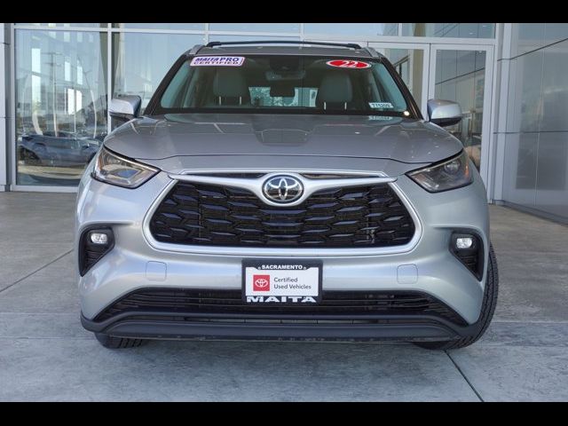 2022 Toyota Highlander XLE