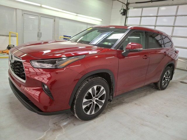 2022 Toyota Highlander XLE