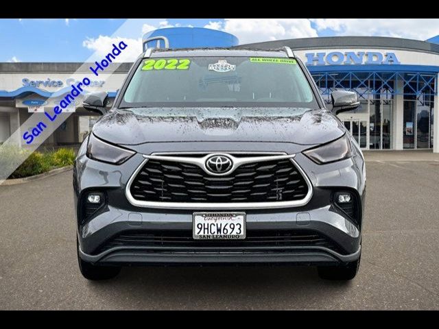 2022 Toyota Highlander XLE