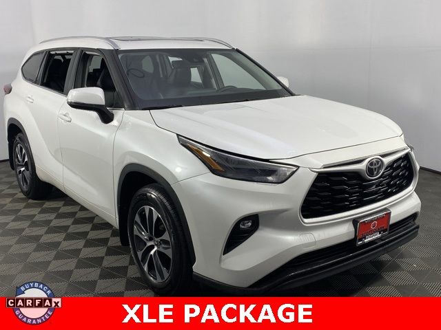 2022 Toyota Highlander XLE