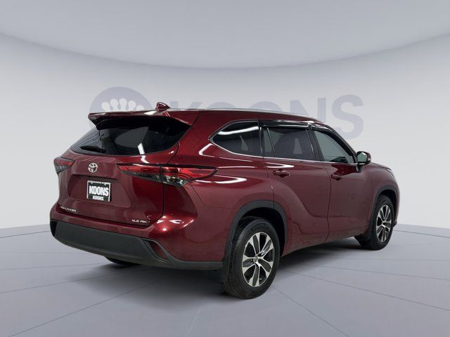 2022 Toyota Highlander XLE
