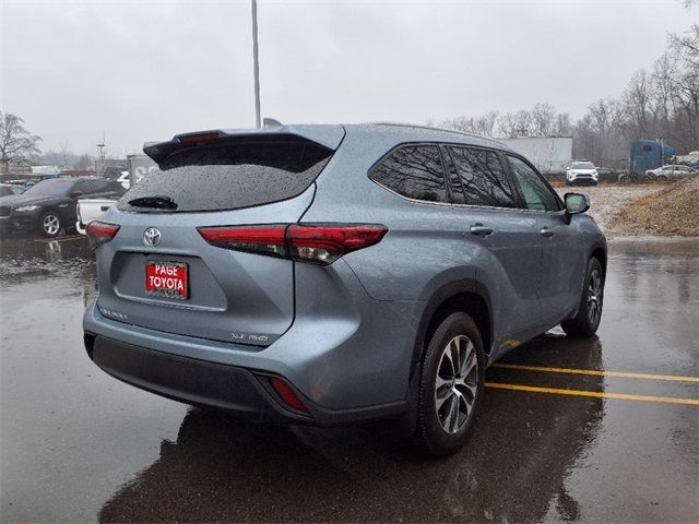 2022 Toyota Highlander XLE