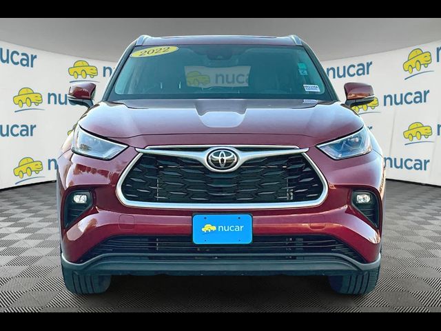 2022 Toyota Highlander XLE