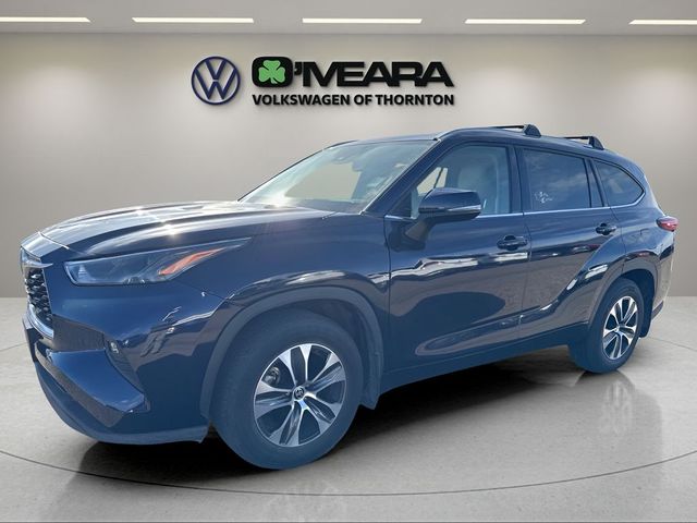 2022 Toyota Highlander XLE