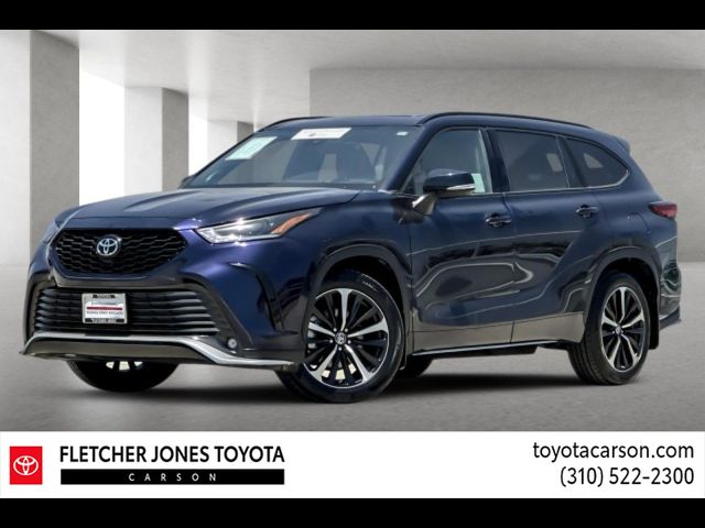 2022 Toyota Highlander XSE