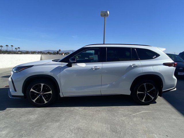 2022 Toyota Highlander XSE