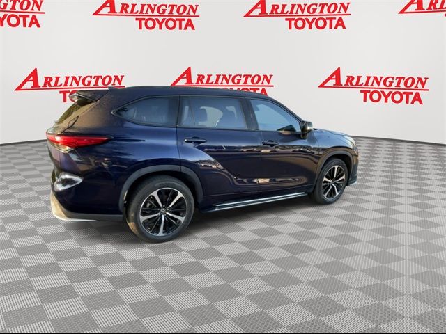 2022 Toyota Highlander XSE