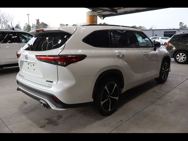 2022 Toyota Highlander XSE