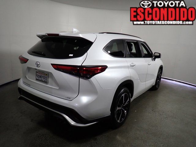 2022 Toyota Highlander XSE