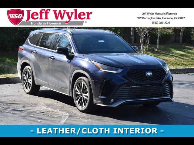 2022 Toyota Highlander XSE