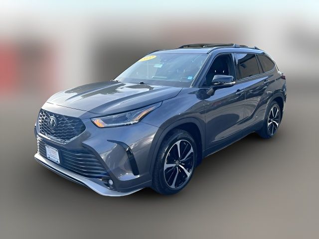 2022 Toyota Highlander XSE