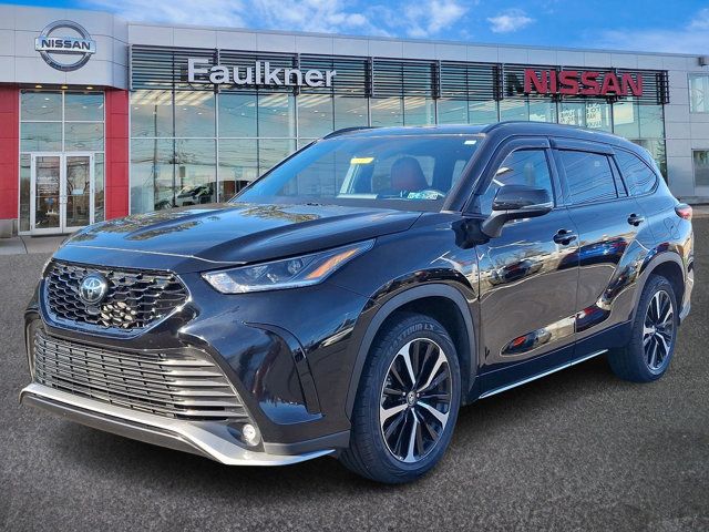 2022 Toyota Highlander XSE