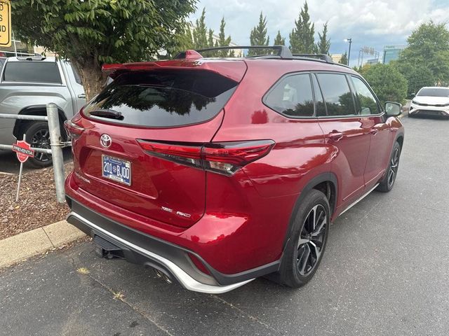 2022 Toyota Highlander XSE