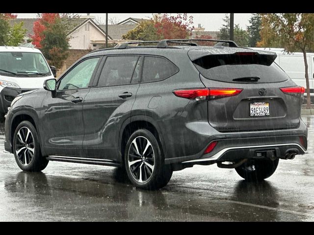 2022 Toyota Highlander XSE