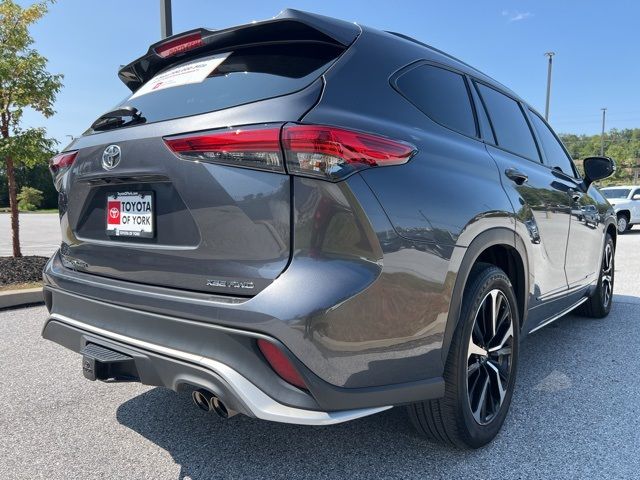 2022 Toyota Highlander XSE