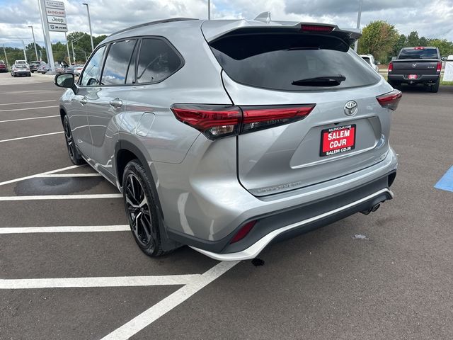 2022 Toyota Highlander XSE