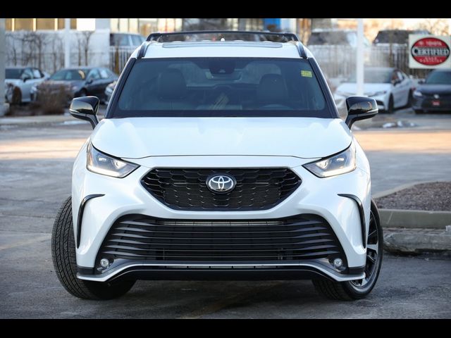 2022 Toyota Highlander XSE