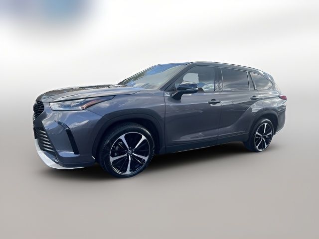 2022 Toyota Highlander XSE