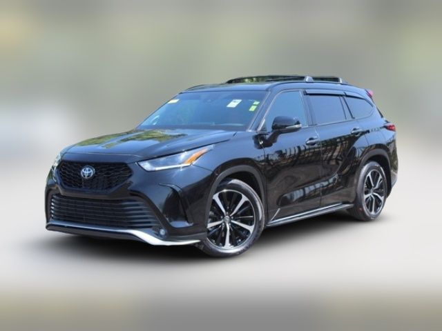 2022 Toyota Highlander XSE