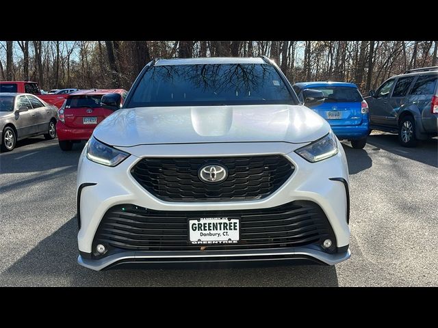 2022 Toyota Highlander XSE