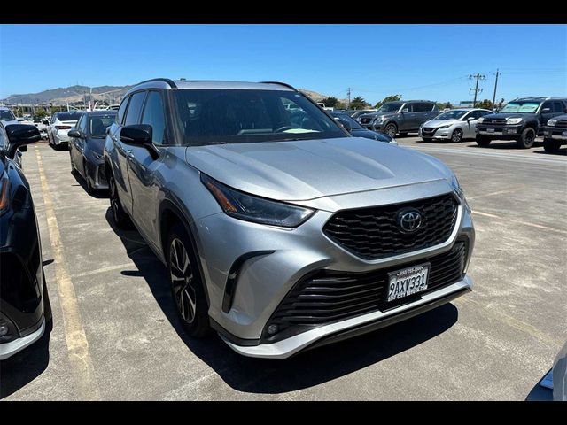 2022 Toyota Highlander XSE