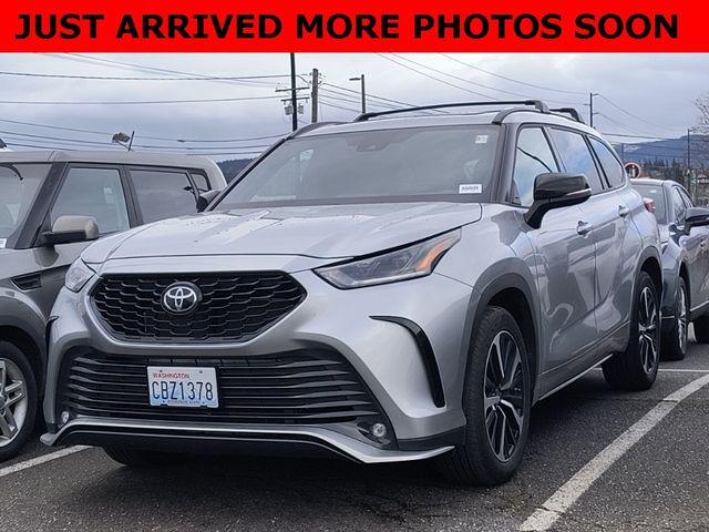 2022 Toyota Highlander XSE