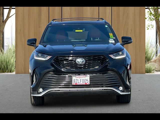 2022 Toyota Highlander XSE