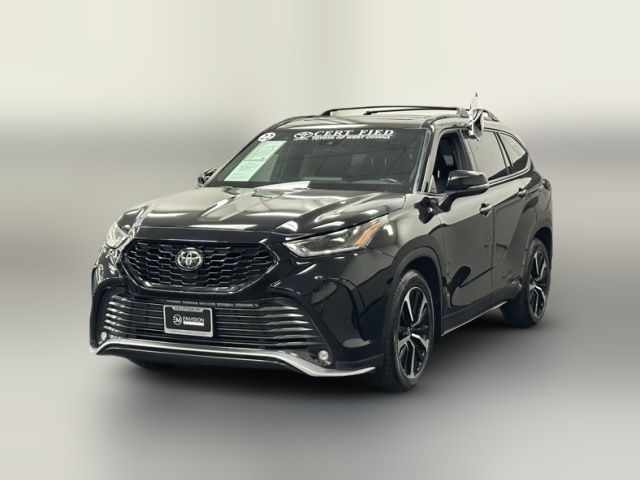 2022 Toyota Highlander XSE