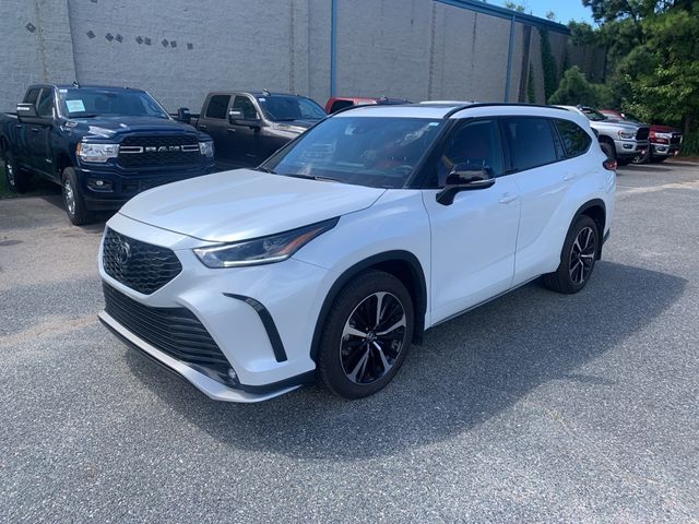 2022 Toyota Highlander XSE