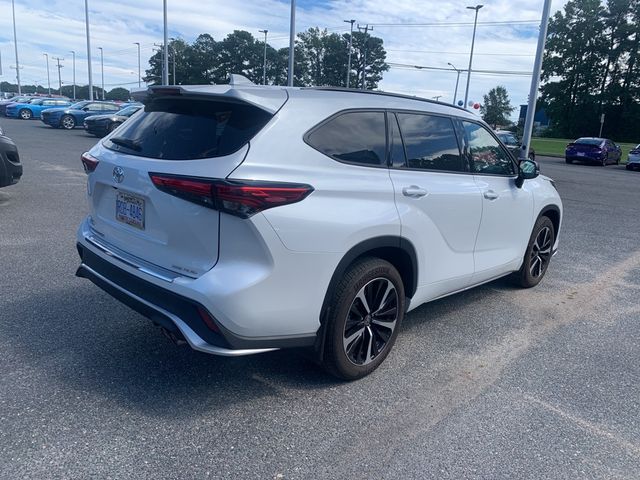 2022 Toyota Highlander XSE