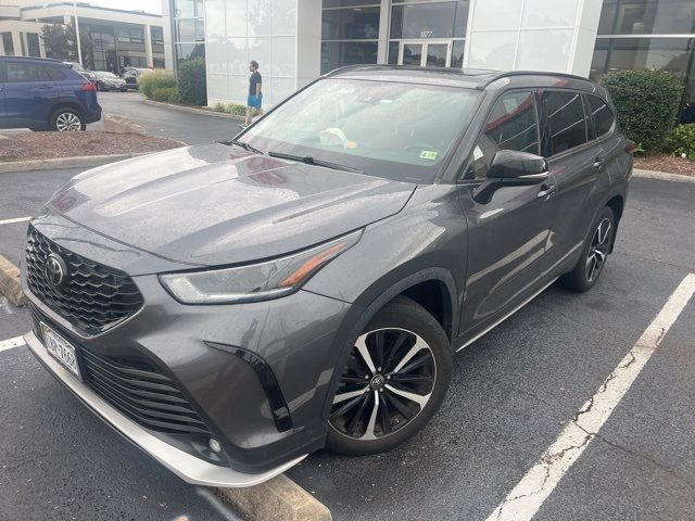 2022 Toyota Highlander XSE