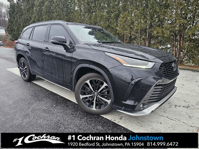 2022 Toyota Highlander XSE