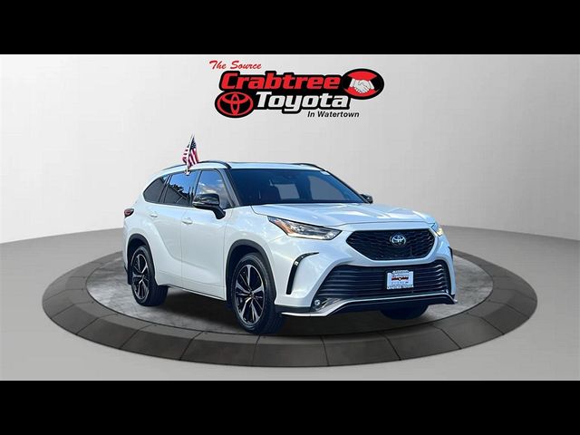 2022 Toyota Highlander XSE