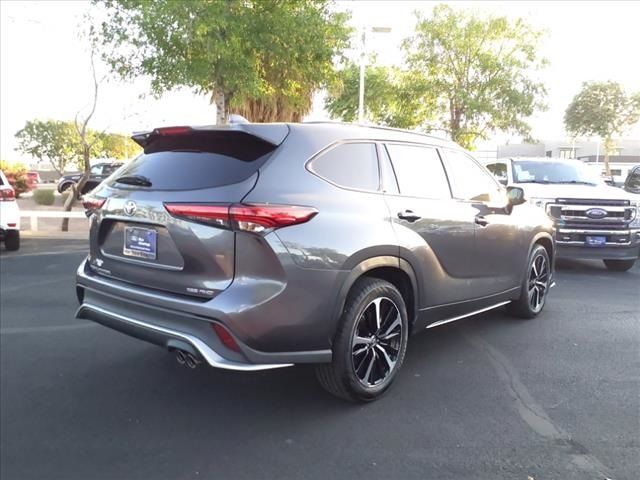 2022 Toyota Highlander XSE