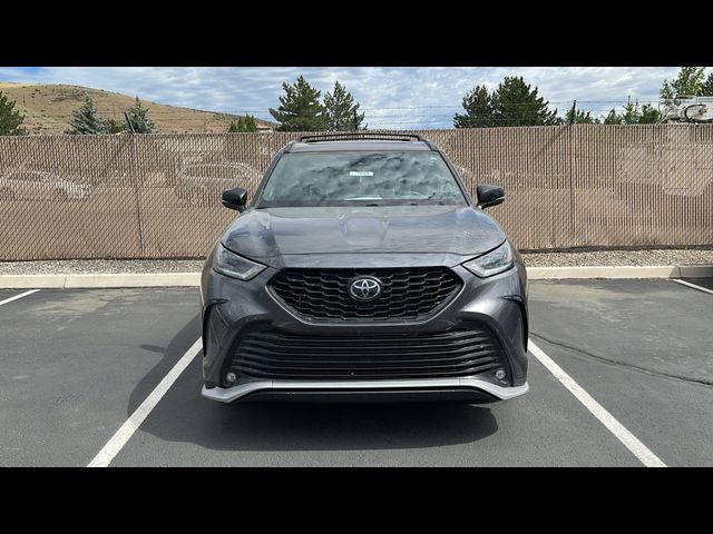 2022 Toyota Highlander XSE