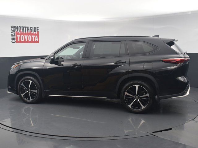 2022 Toyota Highlander XSE