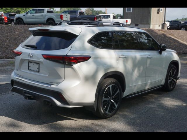 2022 Toyota Highlander XSE