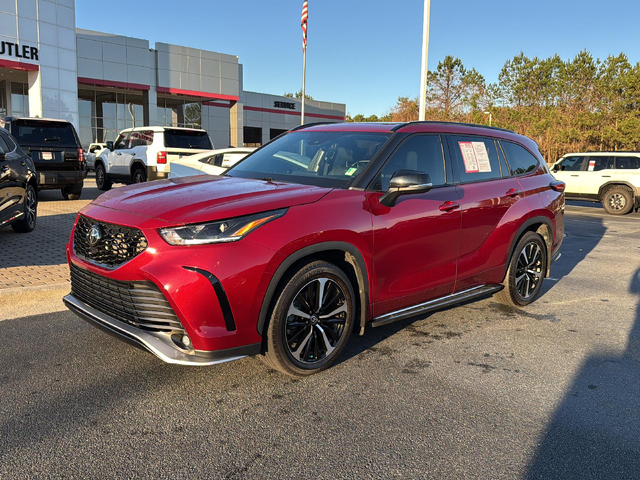 2022 Toyota Highlander XSE