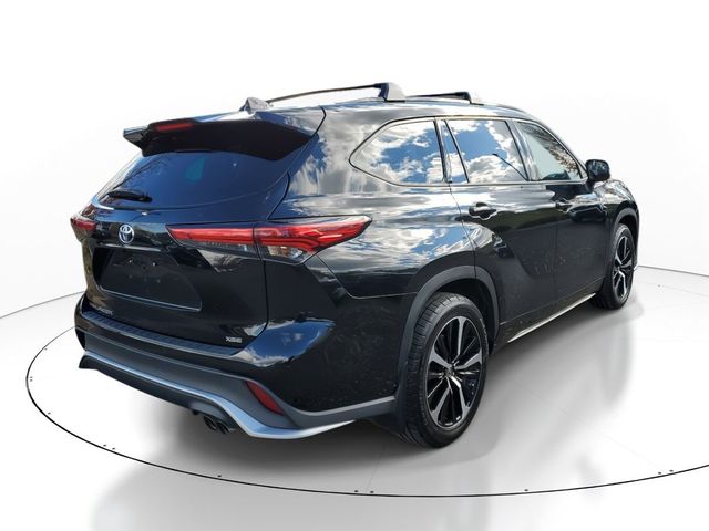 2022 Toyota Highlander XSE