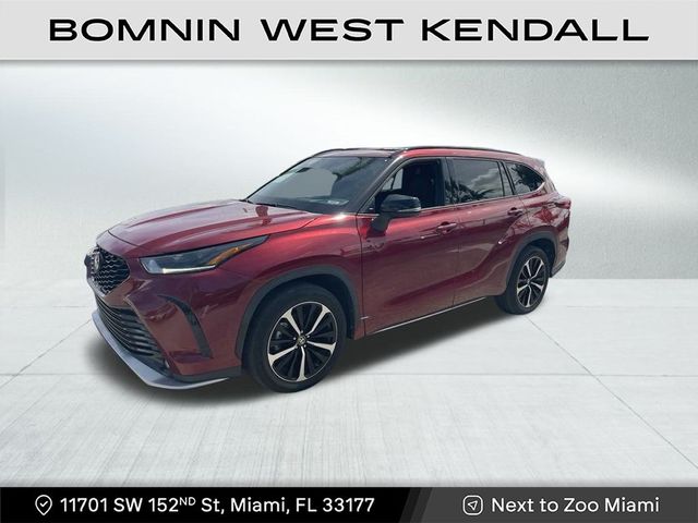 2022 Toyota Highlander XSE