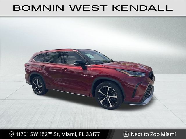 2022 Toyota Highlander XSE