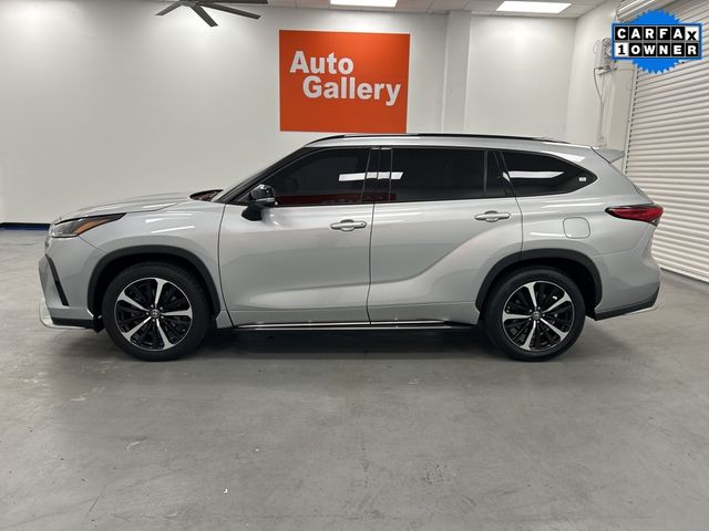 2022 Toyota Highlander XSE