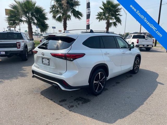 2022 Toyota Highlander XSE